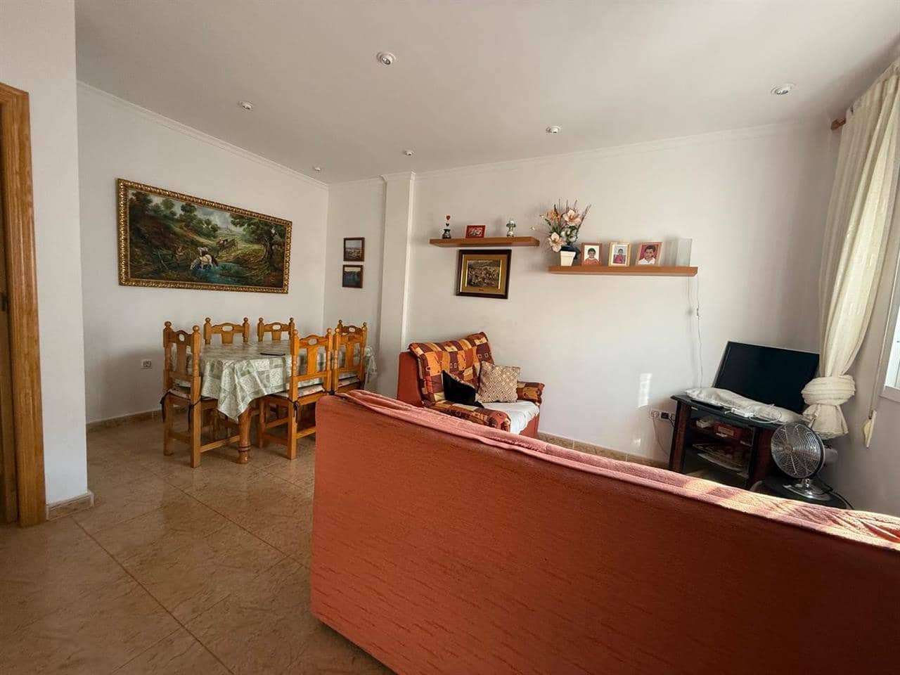 4 makuuhuone Rivitalo myytävänä paikassa Taberno - 109 000 € (Ref: 9208229)