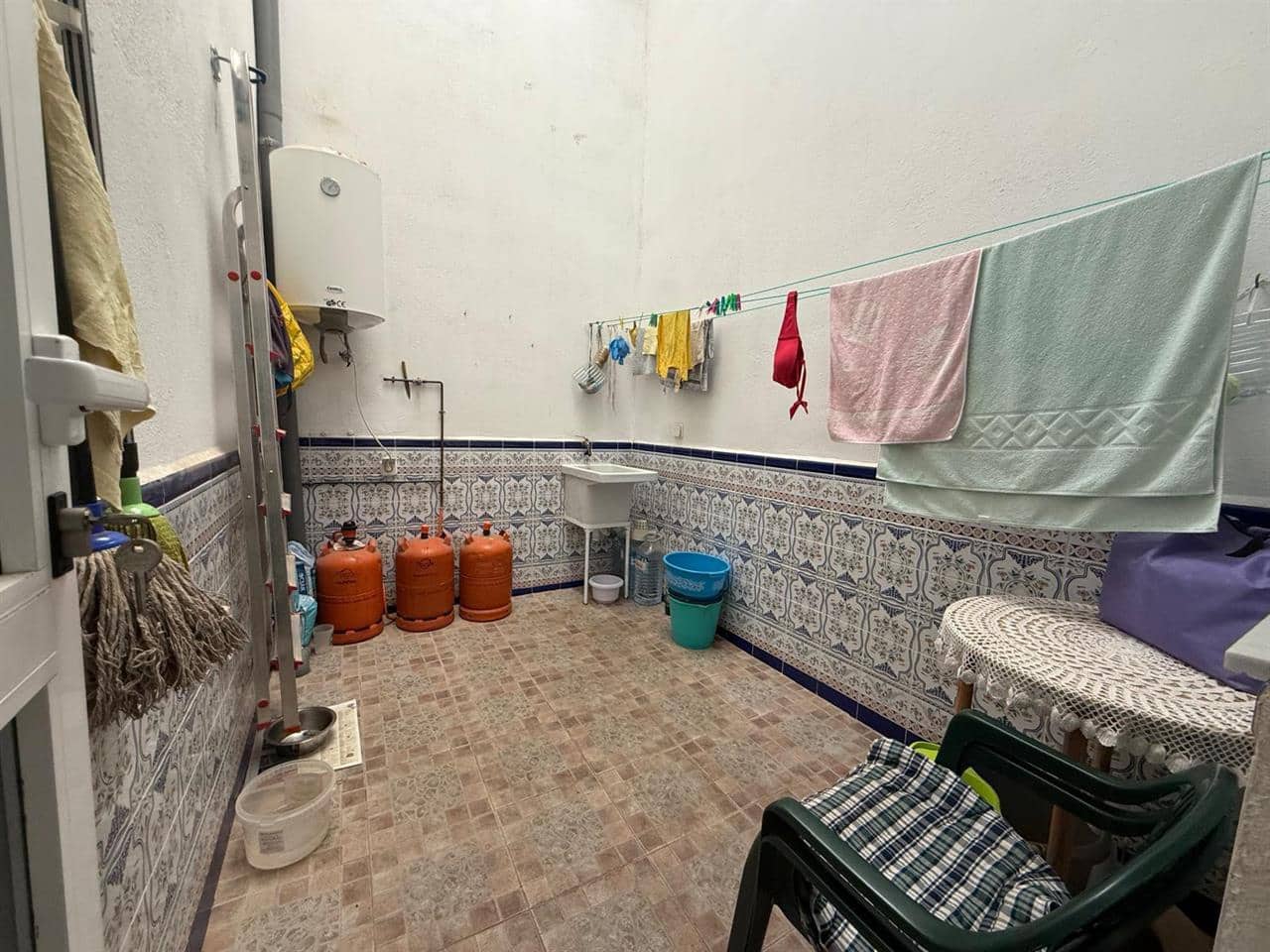 4 makuuhuone Rivitalo myytävänä paikassa Taberno - 109 000 € (Ref: 9208229)