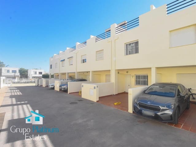 3 sovrum Radhus till salu i El Pozo del Esparto, Cuevas del Almanzora med pool - 265 000 € (Ref: 9236375)