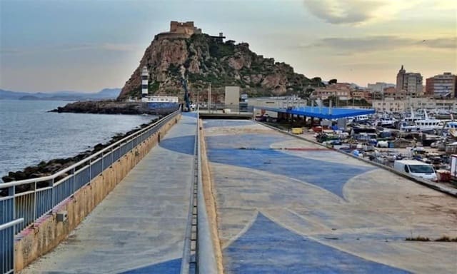 Garage for sale in Los Collados - Los Geraneos, Aguilas - € 13,000 (Ref: 9243092)