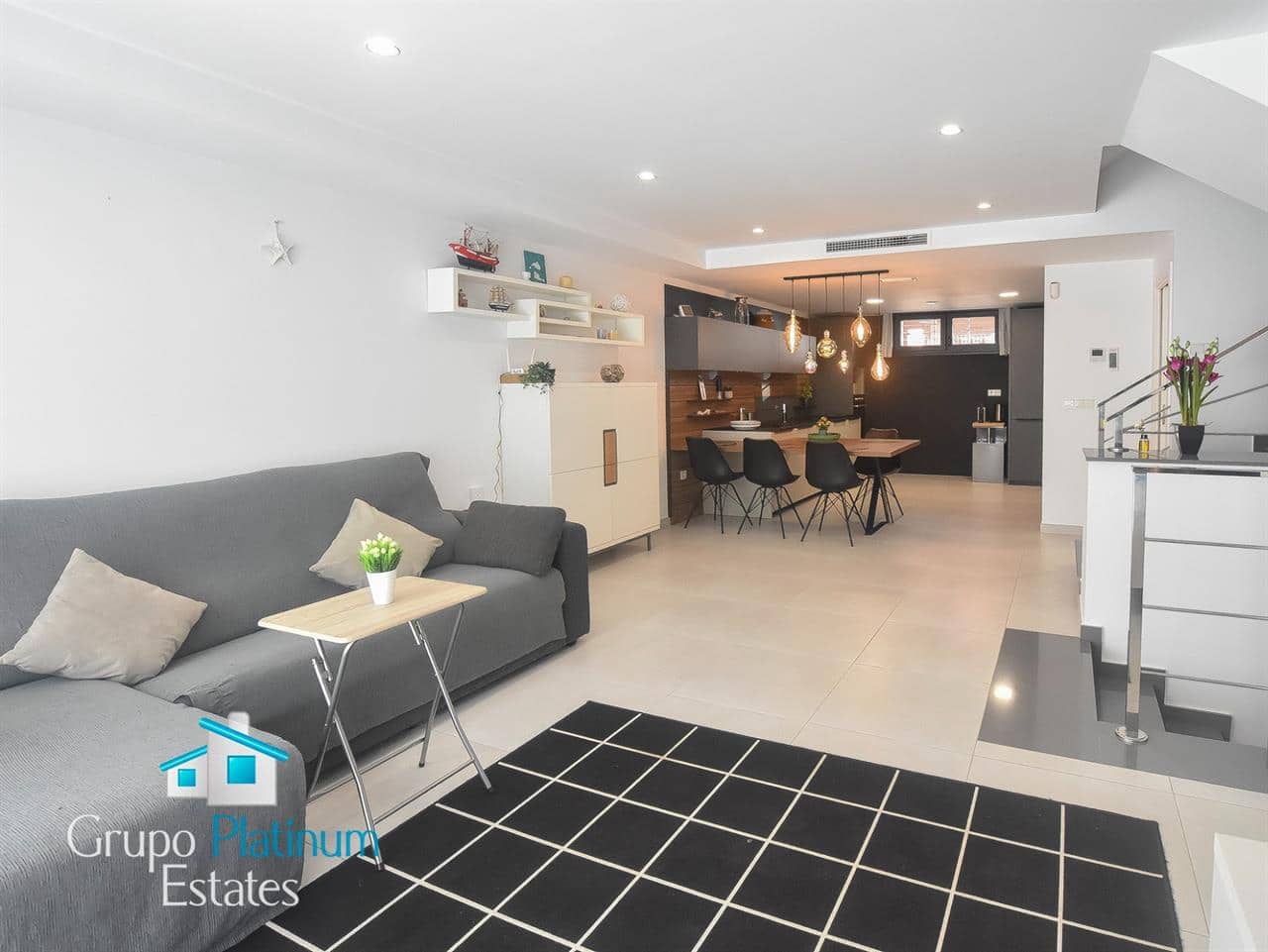 3 slaapkamer Rijtjeshuis te koop in San Juan de los Terreros - € 395.000 (Ref: 9246535)