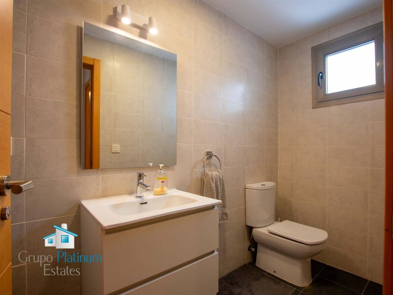 3 slaapkamer Appartement te koop in San Juan de los Terreros met zwembad - € 294.000 (Ref: 9295007)