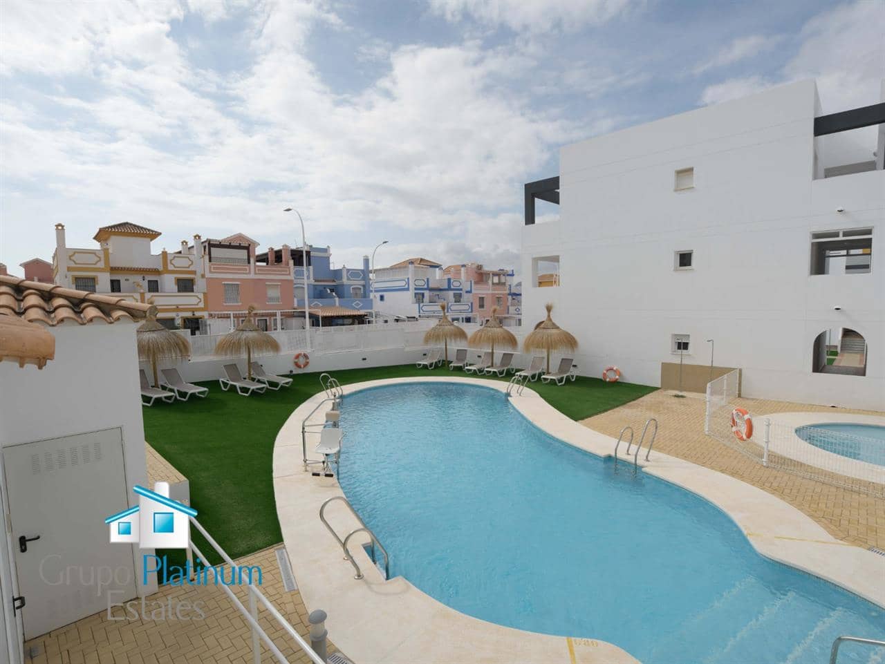 1 sypialnia Apartament na sprzedaż w San Juan de los Terreros z basenem - 160 000 € (Ref: 9334570)