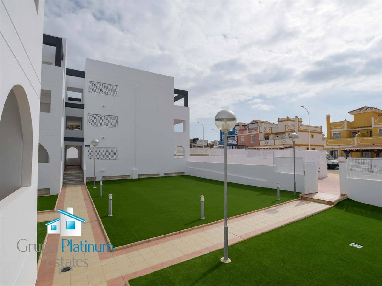 1 sypialnia Apartament na sprzedaż w San Juan de los Terreros z basenem - 160 000 € (Ref: 9334570)