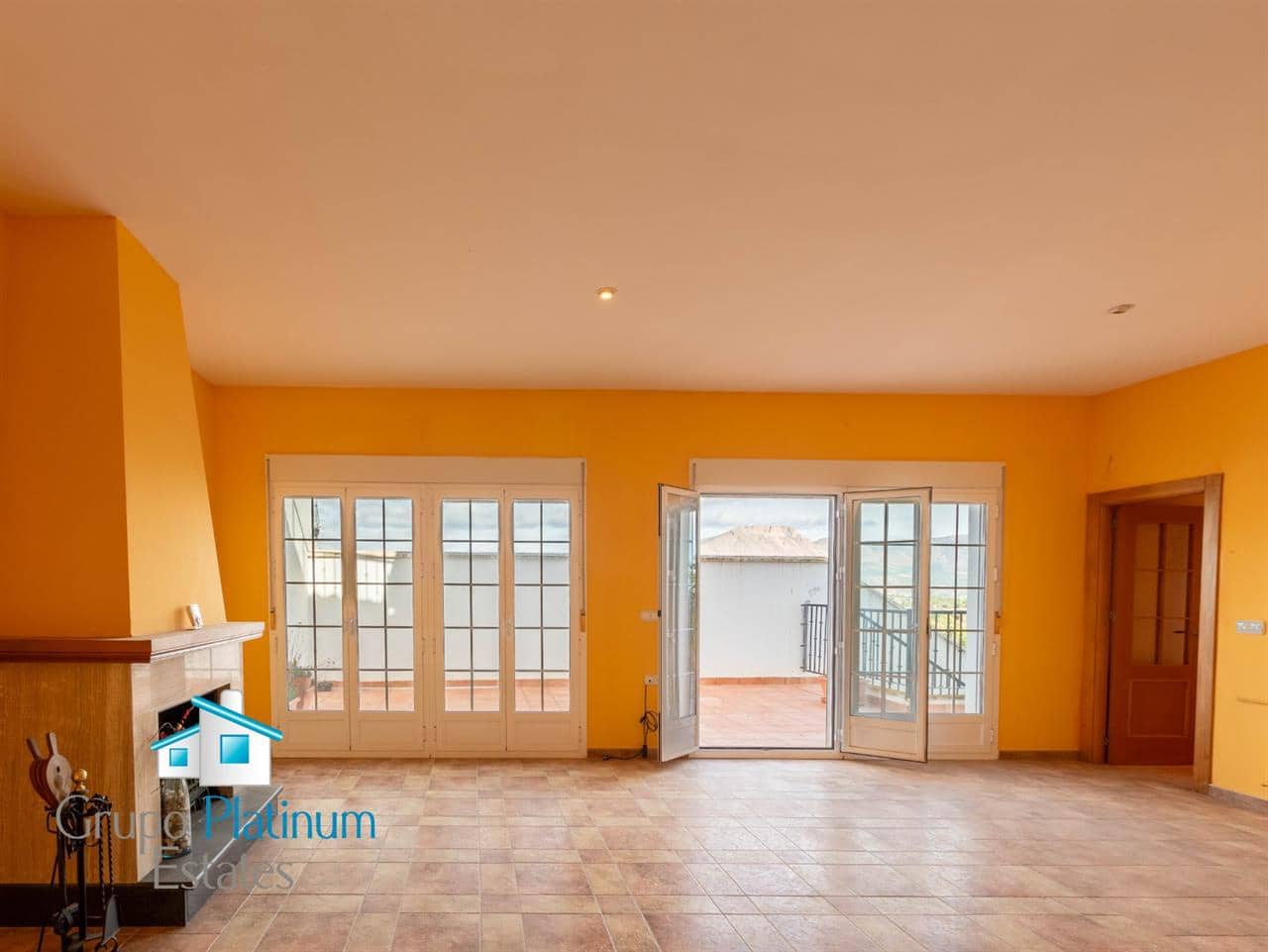 6 slaapkamer Rijtjeshuis te koop in Velez-Rubio - € 260.000 (Ref: 9347073)