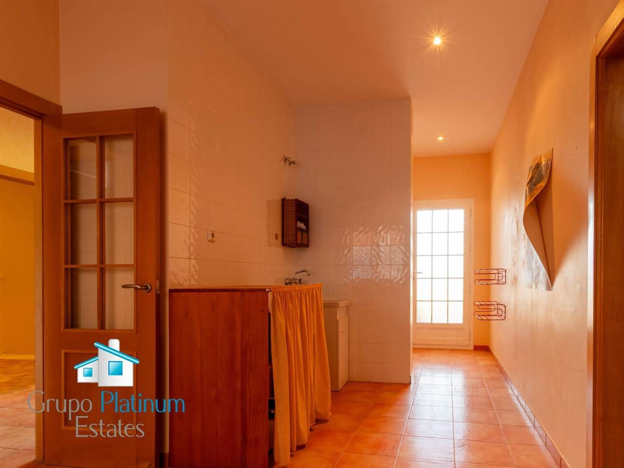 6 slaapkamer Rijtjeshuis te koop in Velez-Rubio - € 260.000 (Ref: 9347073)