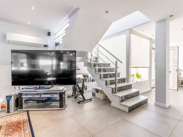 5 chambre Villa/Maison à vendre à Garrucha avec piscine - 1 150 000 € (Ref: 9371914)