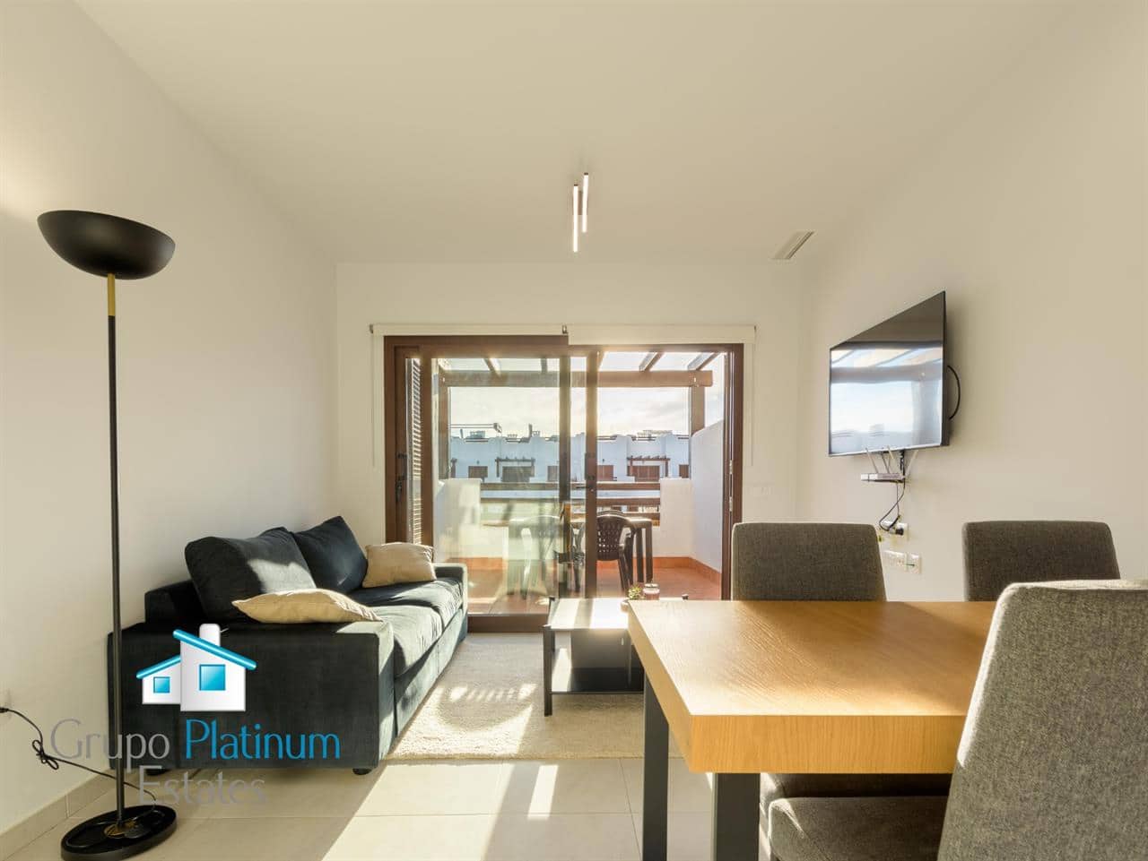 1 makuuhuone Kattohuoneisto myytävänä paikassa San Juan de los Terreros mukana uima-altaan - 199 000 € (Ref: 9378883)