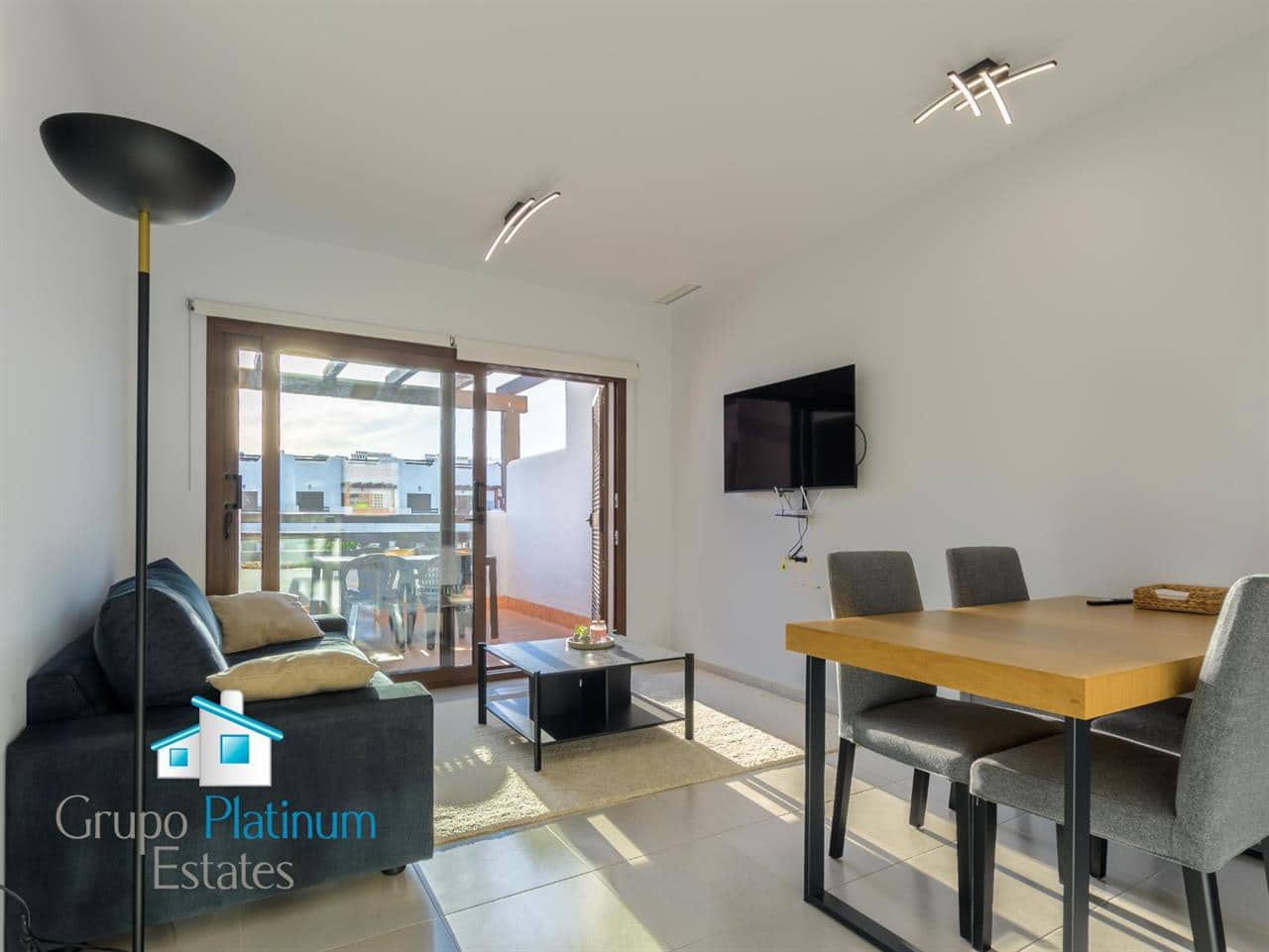 1 makuuhuone Kattohuoneisto myytävänä paikassa San Juan de los Terreros mukana uima-altaan - 199 000 € (Ref: 9378883)