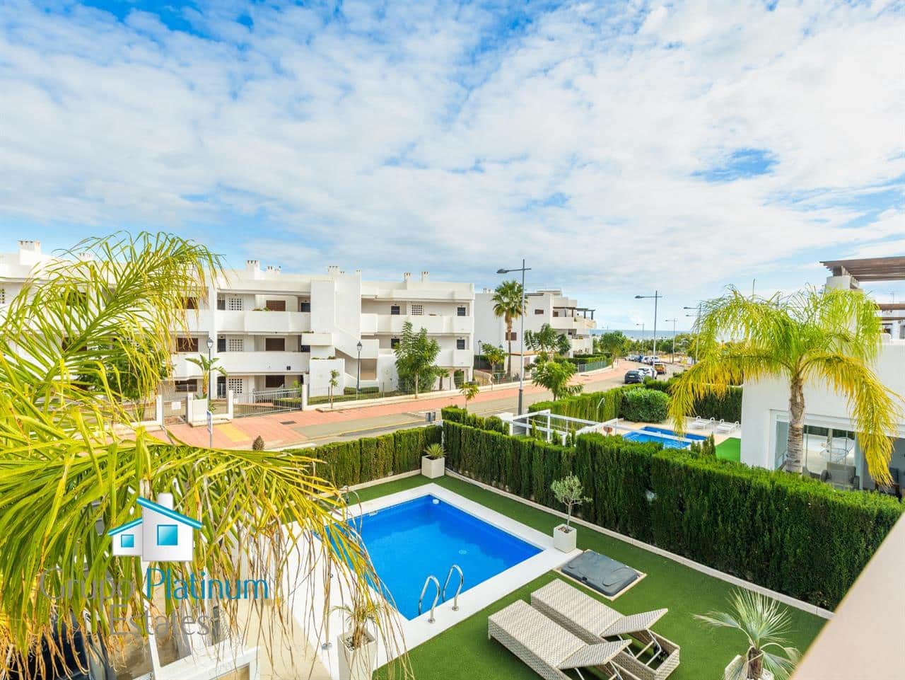 2 makuuhuone Rivitalo myytävänä paikassa San Juan de los Terreros mukana uima-altaan - 420 000 € (Ref: 9410756)