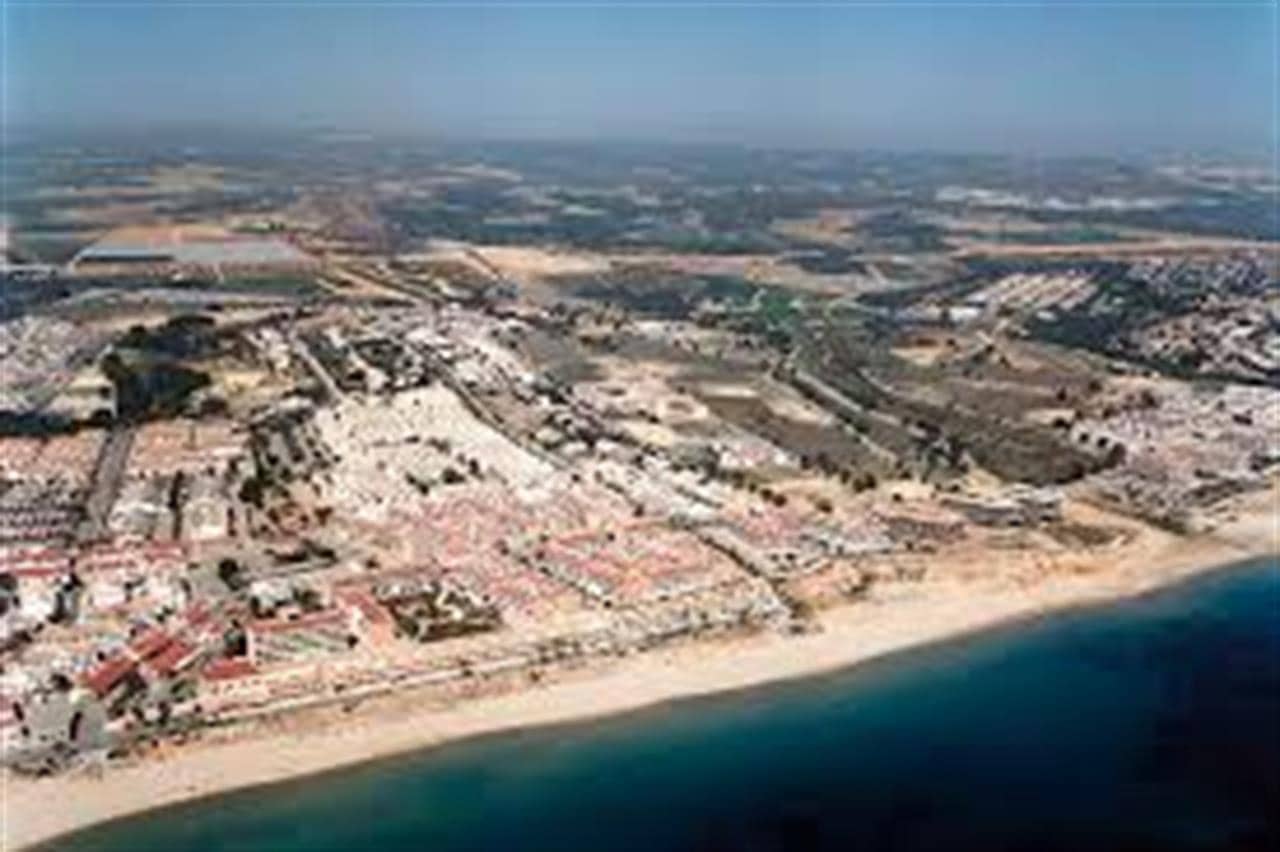 Apartamento de 3 habitaciones en Pilar de la Horadada en venta con piscina - 299.900 € (Ref: 9461905)