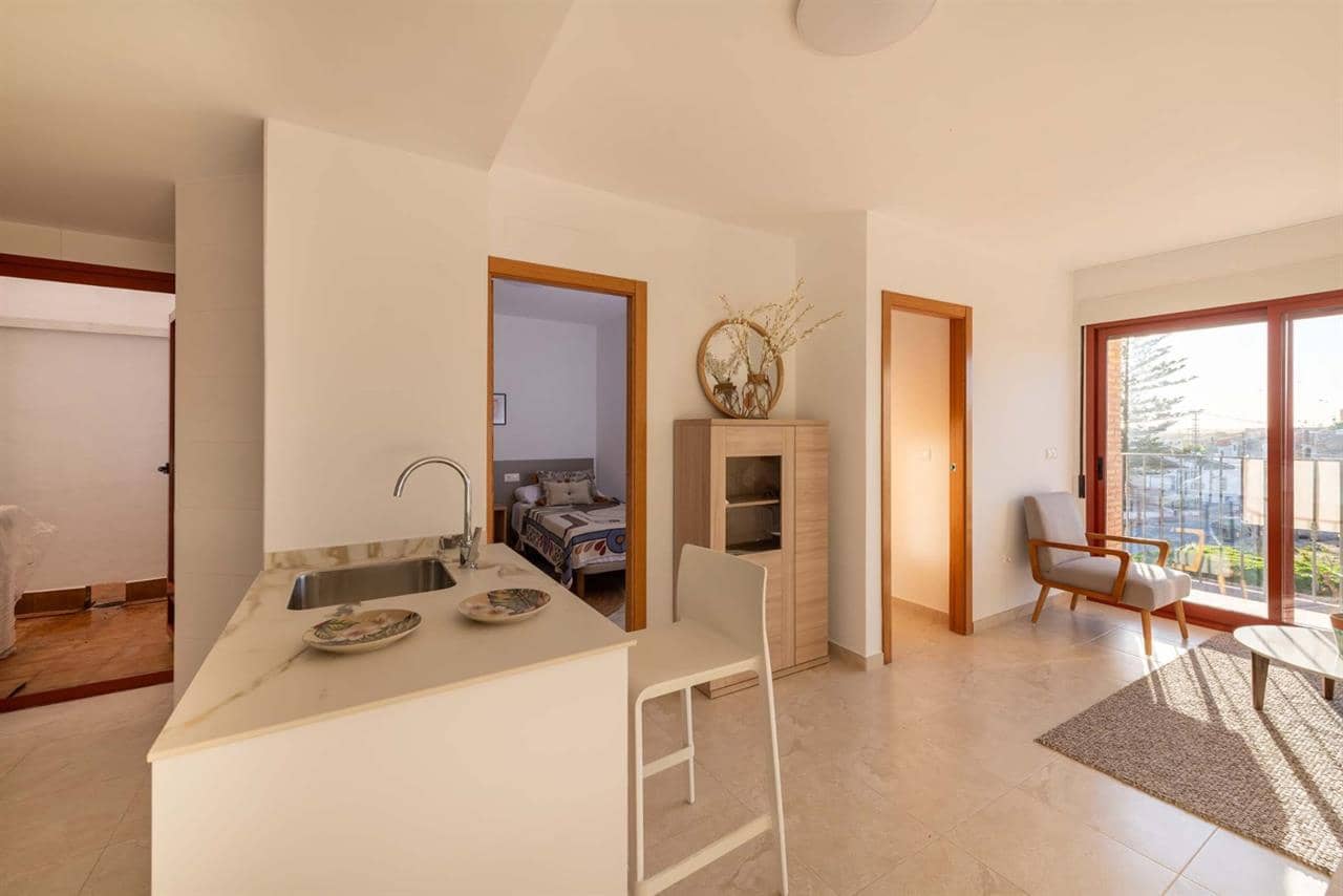 3 bedroom Apartment for sale in Avileses - € 133,000 (Ref: 9468273)