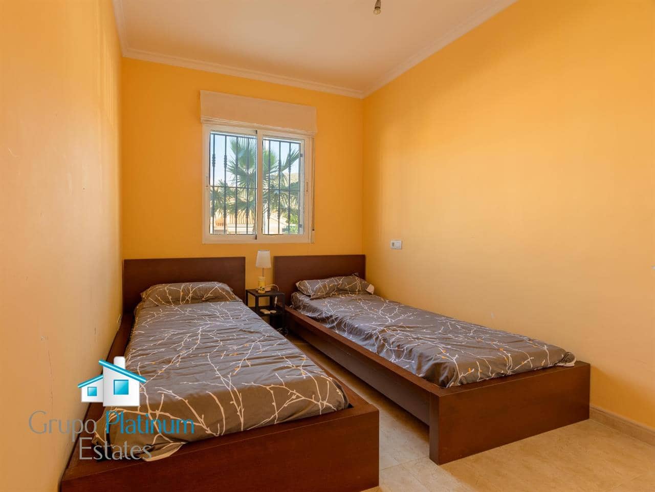 3 slaapkamer Rijtjeshuis te koop in San Juan de los Terreros met zwembad - € 420.000 (Ref: 9468275)