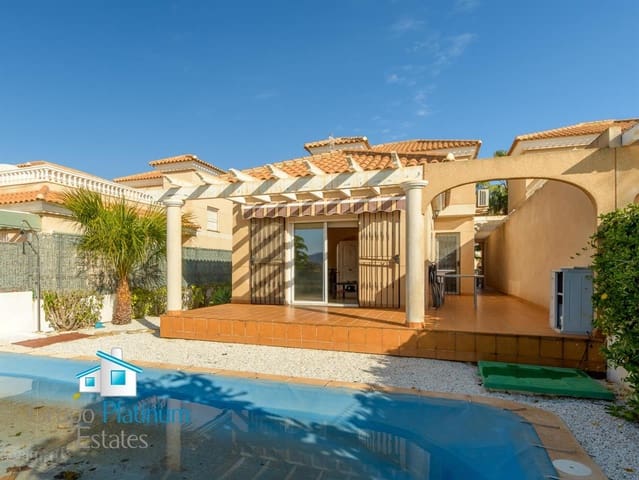 3 slaapkamer Rijtjeshuis te koop in San Juan de los Terreros, Pulpí met zwembad - € 420.000 (Ref: 9468275)