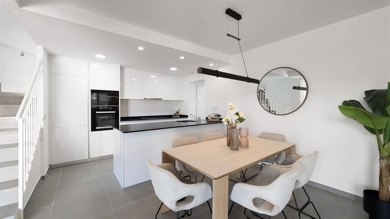 2 slaapkamer Rijtjeshuis te koop in San Juan de los Terreros - € 394.000 (Ref: 9491160)