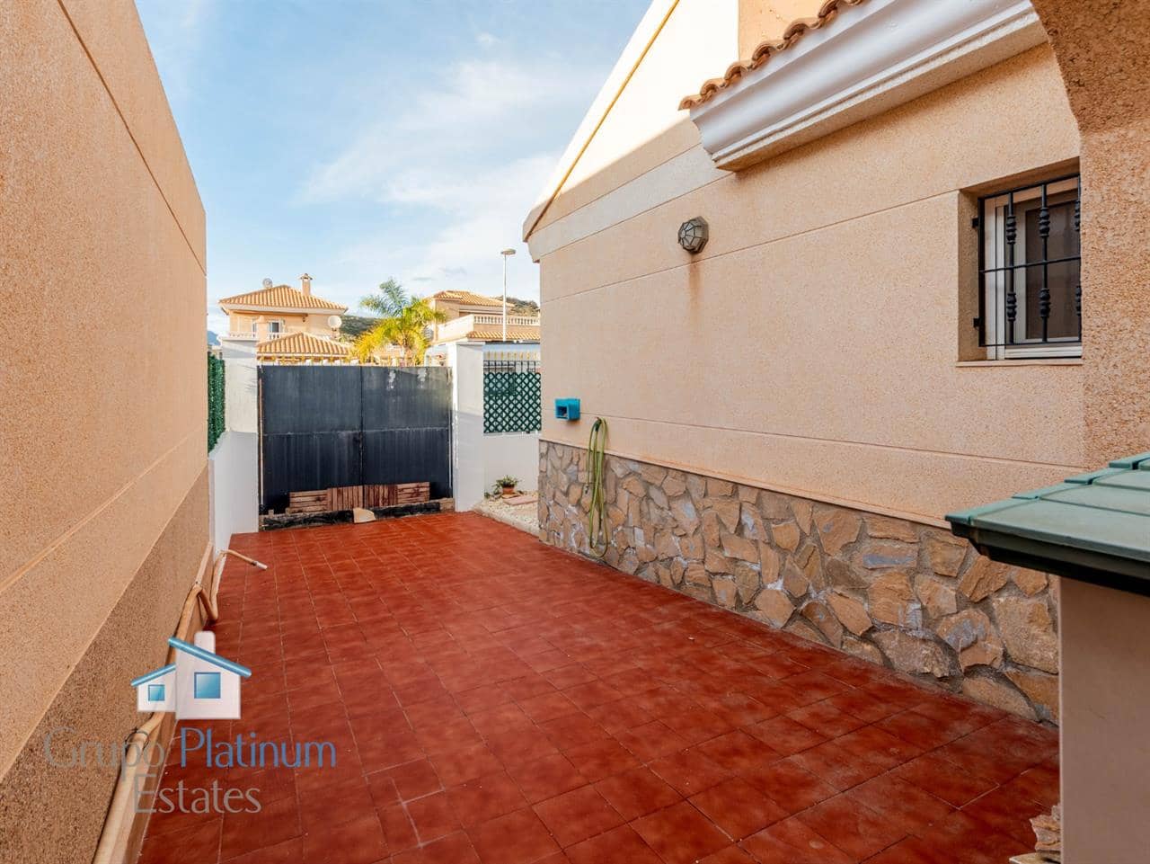 3 chambre Villa/Maison à vendre à San Juan de los Terreros avec piscine - 335 000 € (Ref: 9527410)