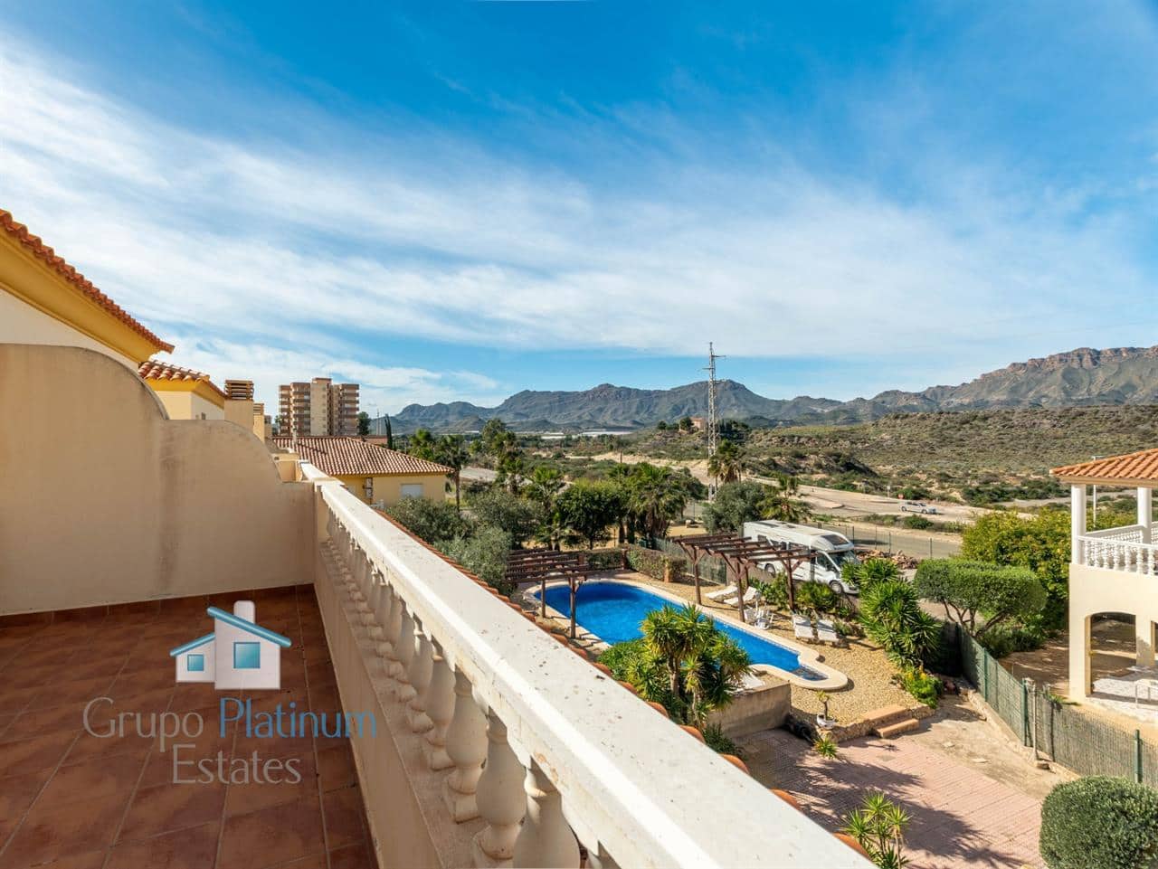 3 slaapkamer Rijtjeshuis te koop in San Juan de los Terreros met zwembad - € 285.000 (Ref: 9564923)