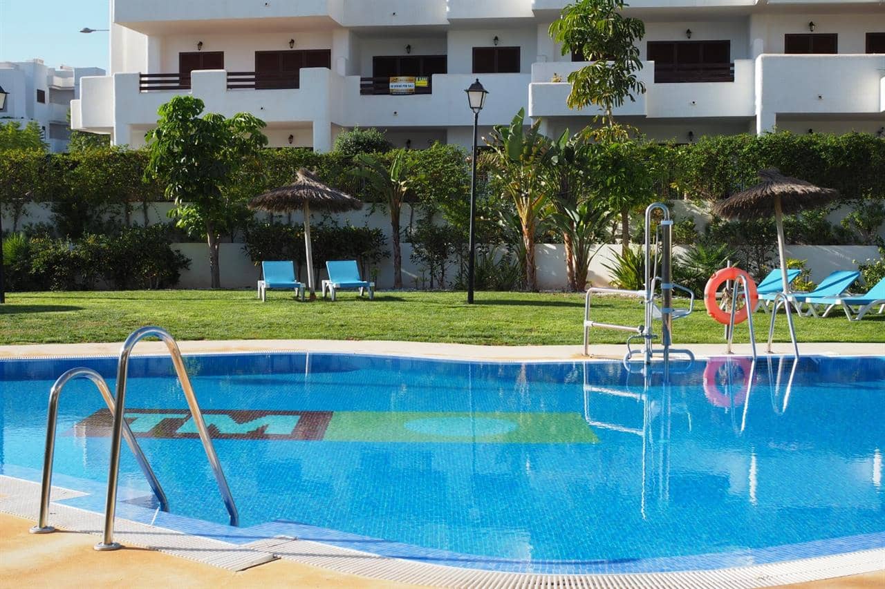 1 slaapkamer Penthouse te koop in San Juan de los Terreros met zwembad - € 165.000 (Ref: 9574146)