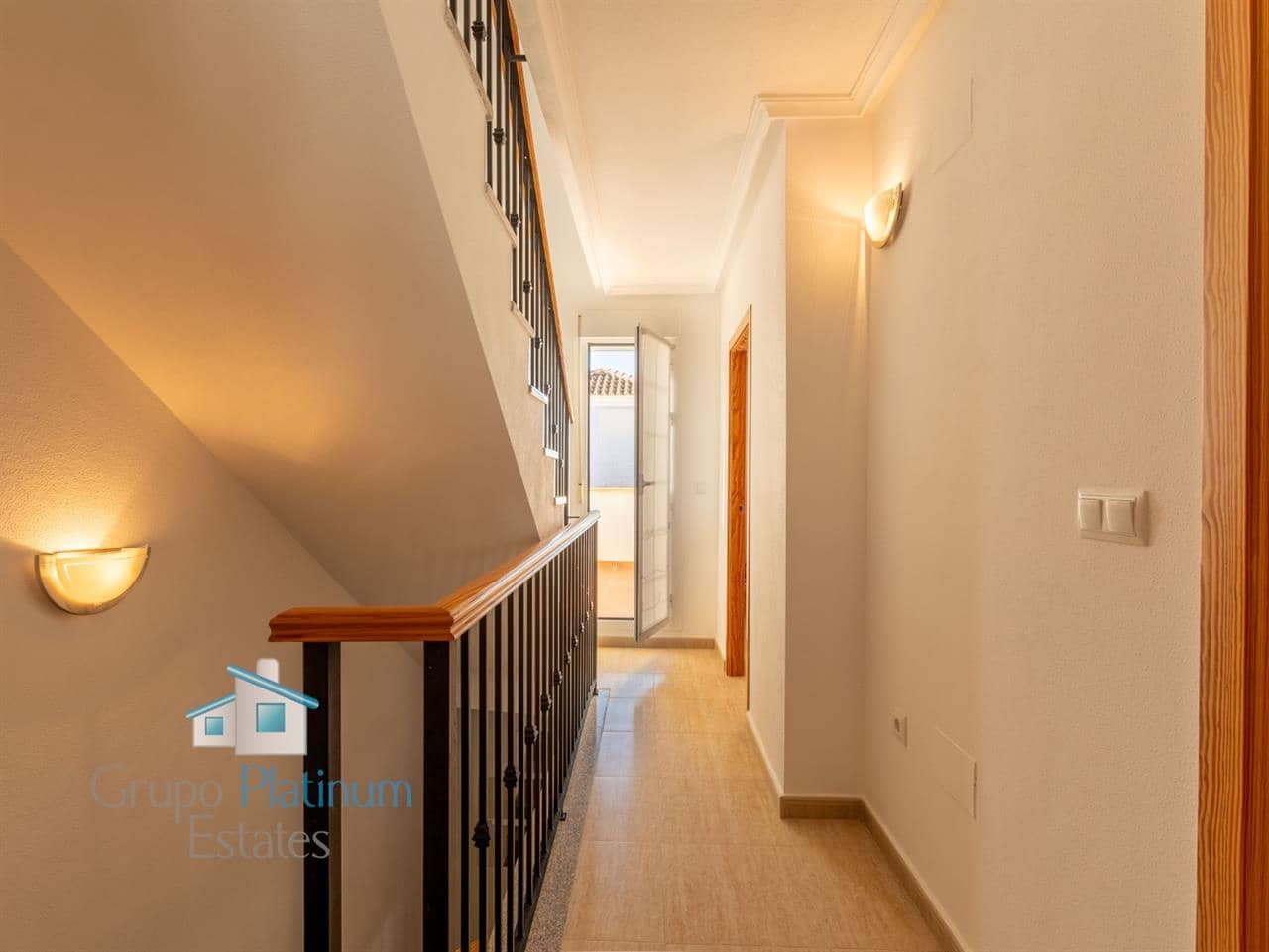 3 quarto Moradia em Banda para venda em San Juan de los Terreros com piscina - 265 000 € (Ref: 9576289)