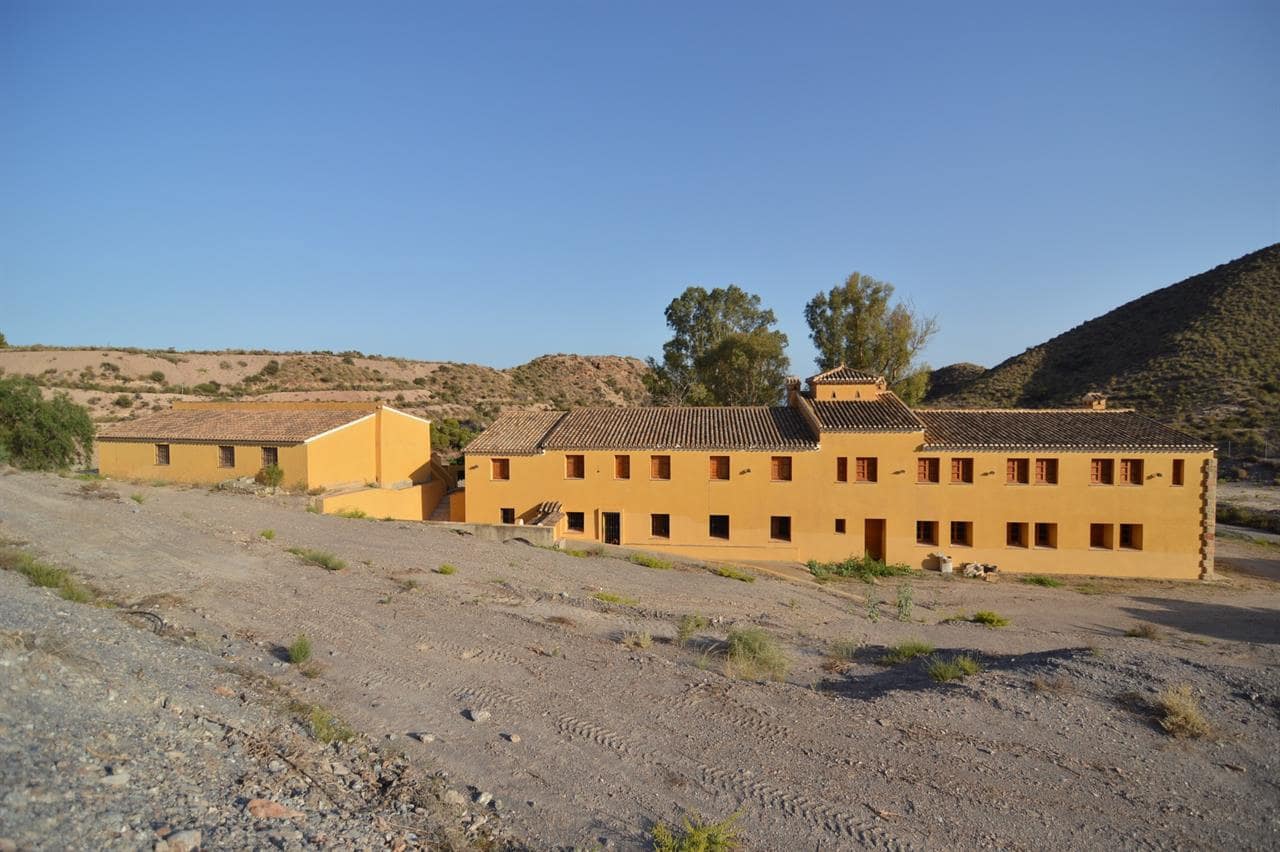 Chalet de 3 habitaciones en Aguilas en venta - 800.000 € (Ref: 9601118)