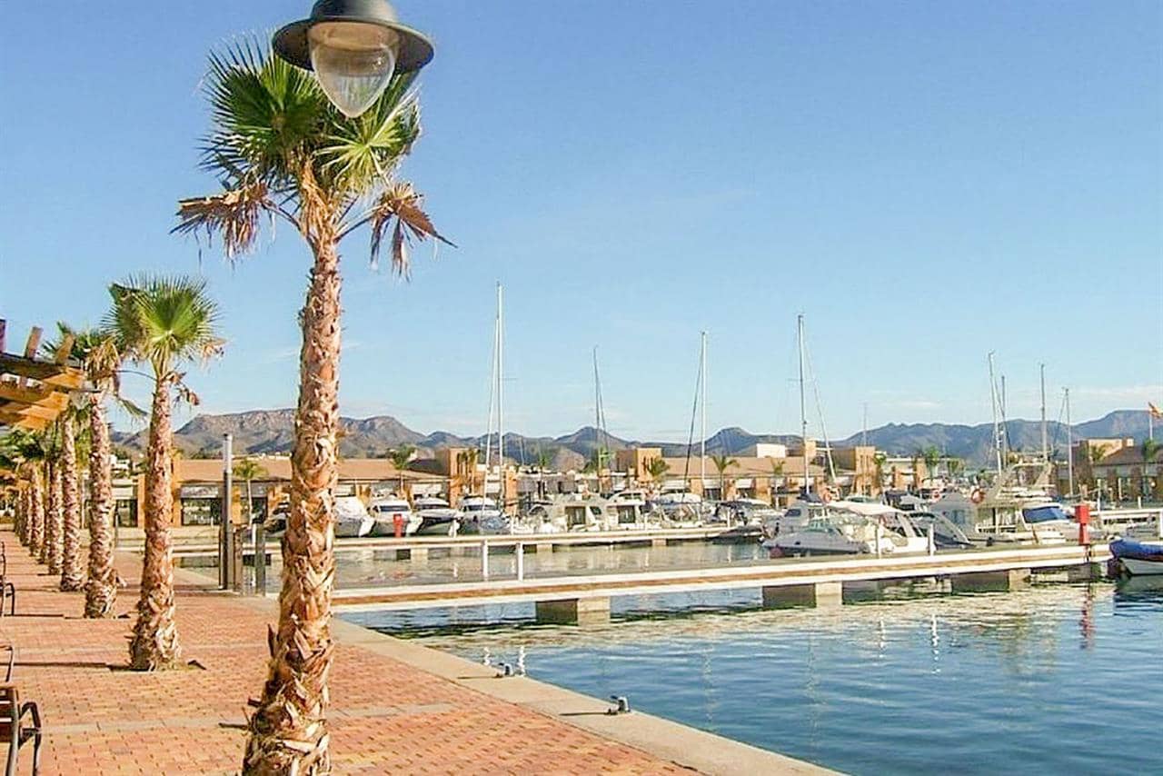 2 soverom Leilighet til salgs i Puerto de Mazarron med svømmebasseng - € 312 000 (Ref: 9647918)