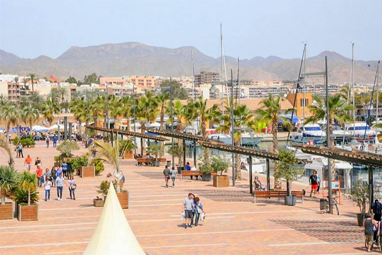 2 soverom Leilighet til salgs i Puerto de Mazarron med svømmebasseng - € 312 000 (Ref: 9647918)