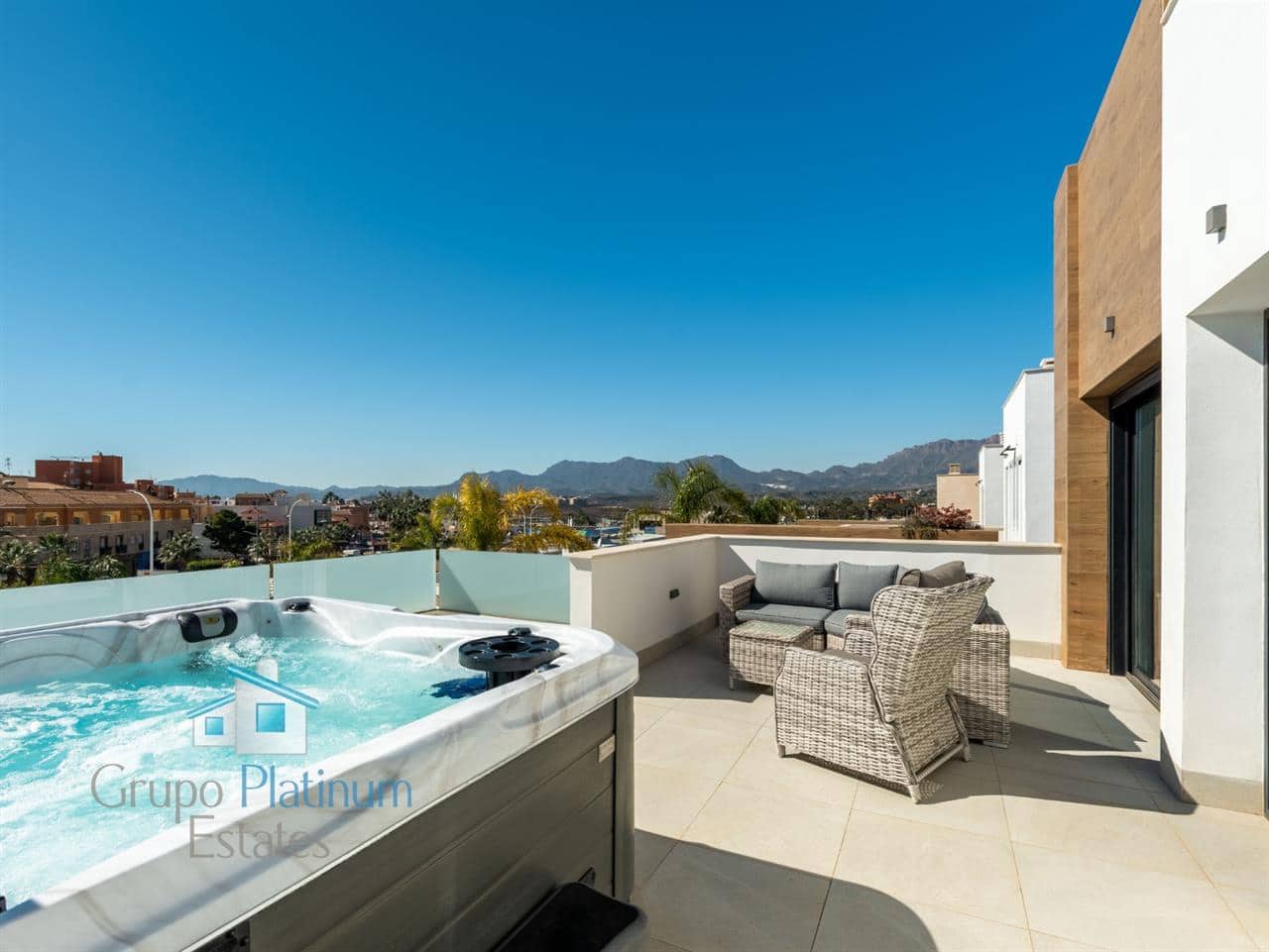 4 bedroom Villa for sale in San Juan de los Terreros with pool - € 525,000 (Ref: 9647920)