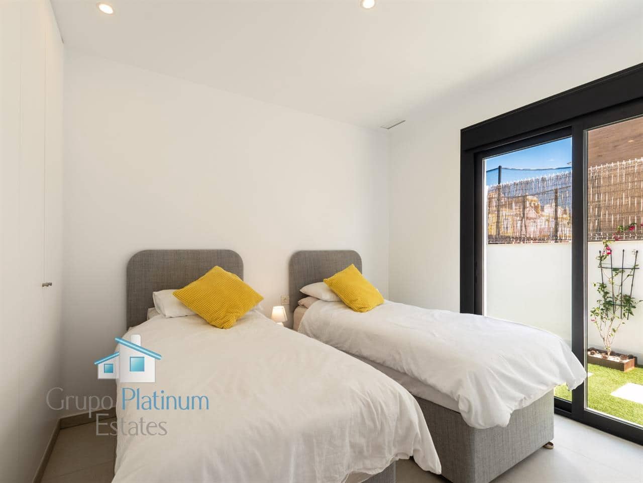 4 bedroom Villa for sale in San Juan de los Terreros with pool - € 525,000 (Ref: 9647920)