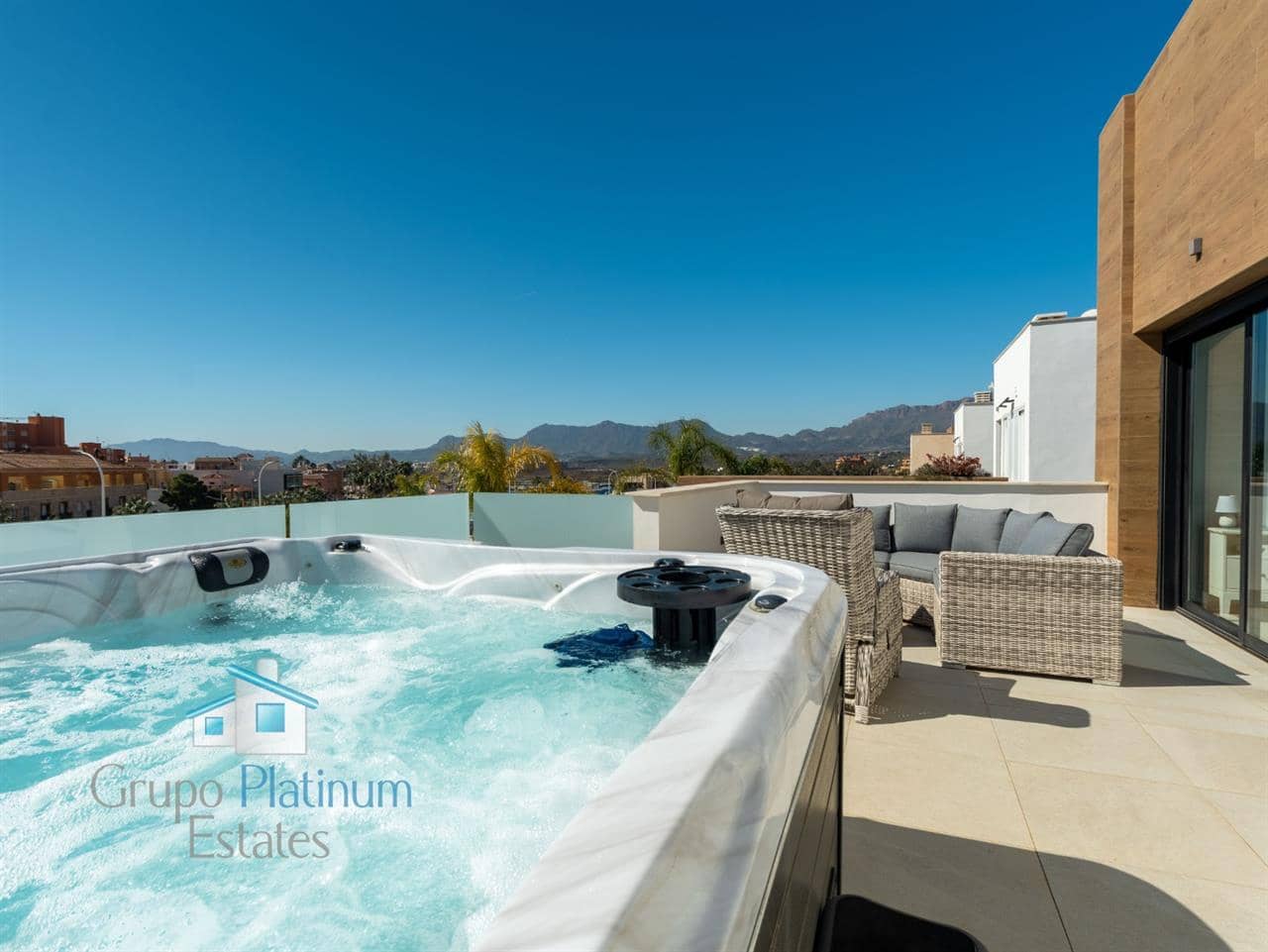 4 bedroom Villa for sale in San Juan de los Terreros with pool - € 525,000 (Ref: 9647920)