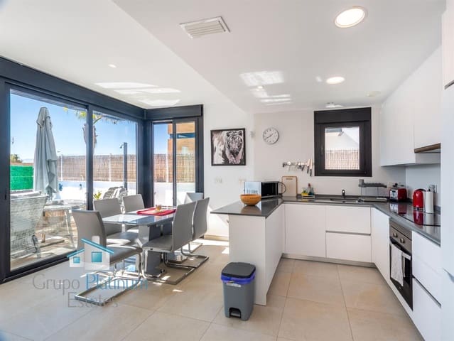 4 bedroom Villa for sale in San Juan de los Terreros, Pulpí with pool - € 525,000 (Ref: 9647920)