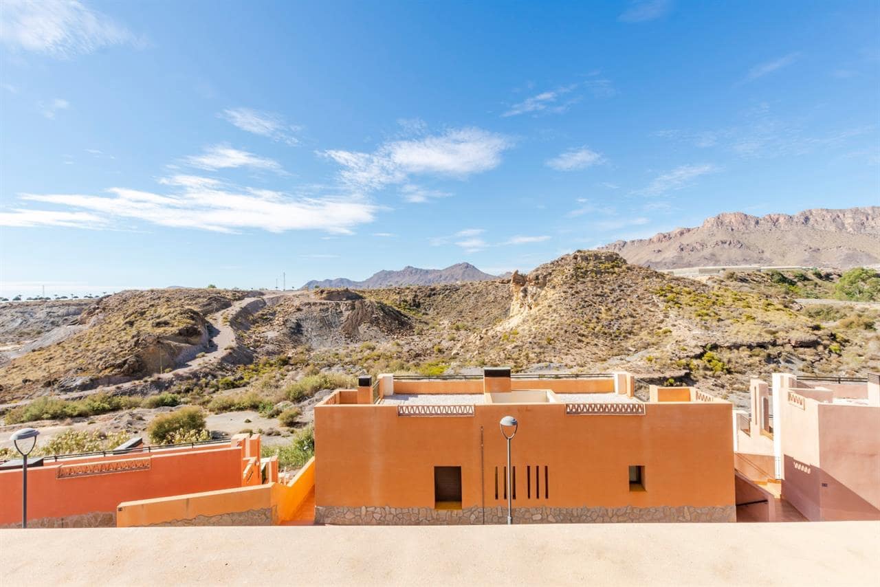 2 makuuhuone Huoneisto myytävänä paikassa San Juan de los Terreros mukana uima-altaan - 160 000 € (Ref: 9658518)