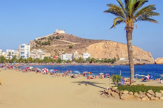 4 chambre Villa/Maison à vendre à Casco Antiguo, Aguilas avec piscine - 399 000 € (Ref: 9661673)