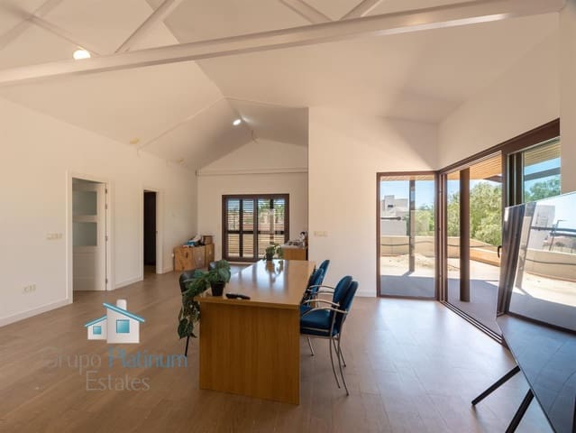 3 soveværelse Villa til salg i Valle del Este, Vera med swimmingpool - € 550.000 (Ref: 9796609)