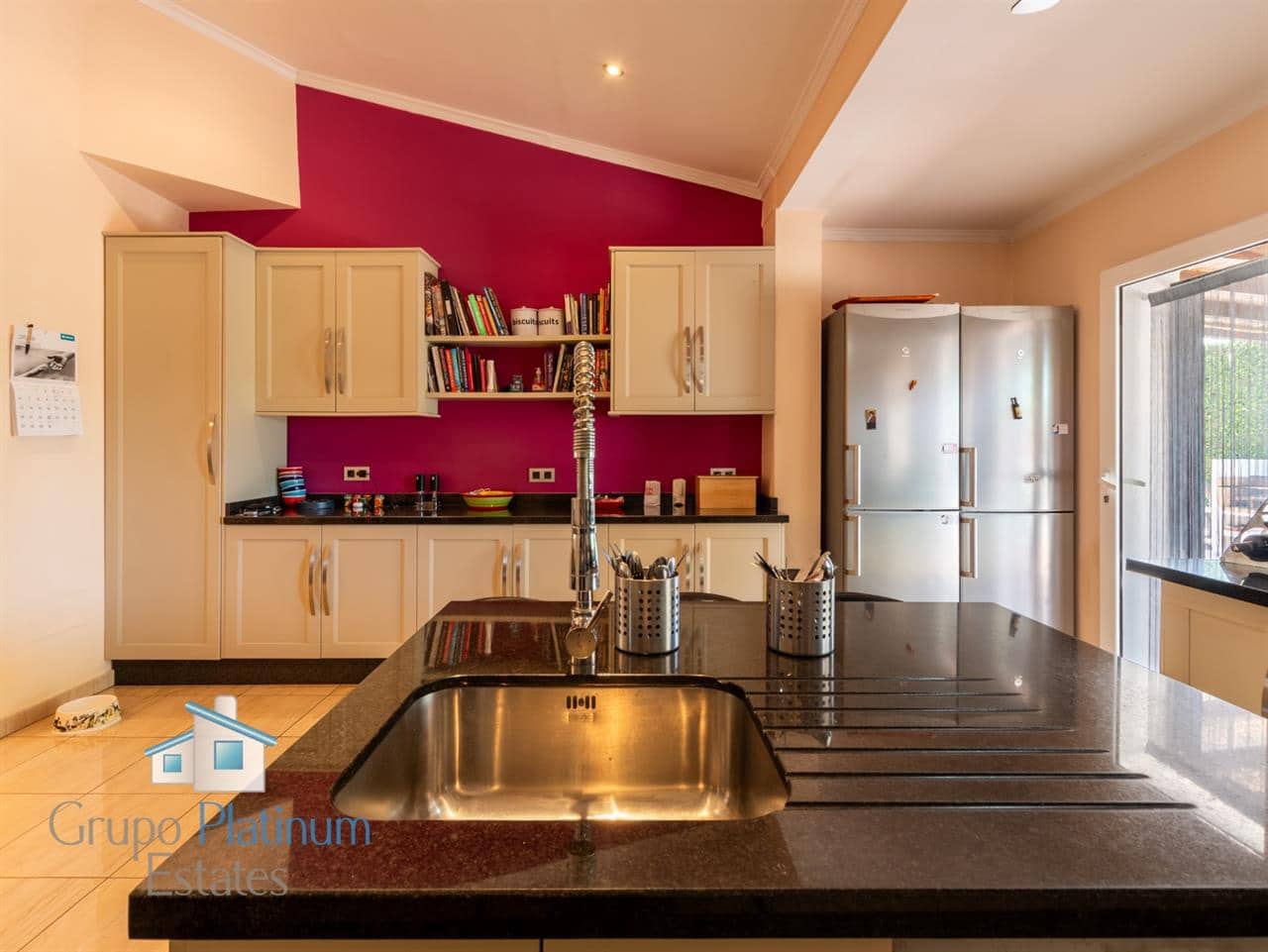 4 Zimmer Villa zu verkaufen in Cuevas del Almanzora mit Pool - 485.000 € (Ref: 9799024)