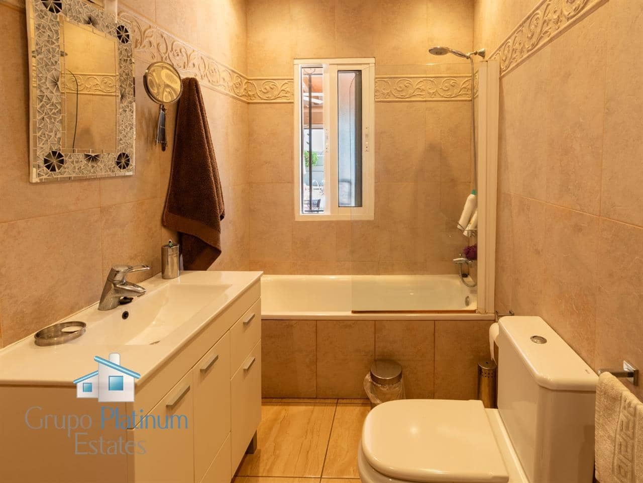 4 Zimmer Villa zu verkaufen in Cuevas del Almanzora mit Pool - 485.000 € (Ref: 9799024)
