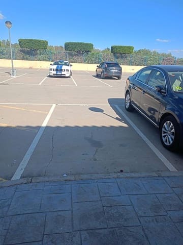 Garage til salg i Las Marinas - Pueblo Laguna, Vera - € 8.000 (Ref: 9842707)