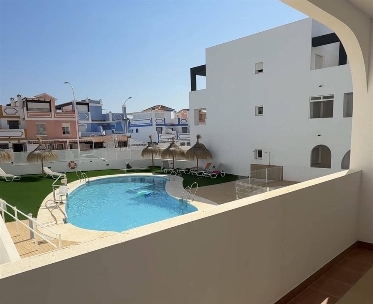 2 Zimmer Apartment zu verkaufen in San Juan de los Terreros mit Pool - 187.000 € (Ref: 9912735)