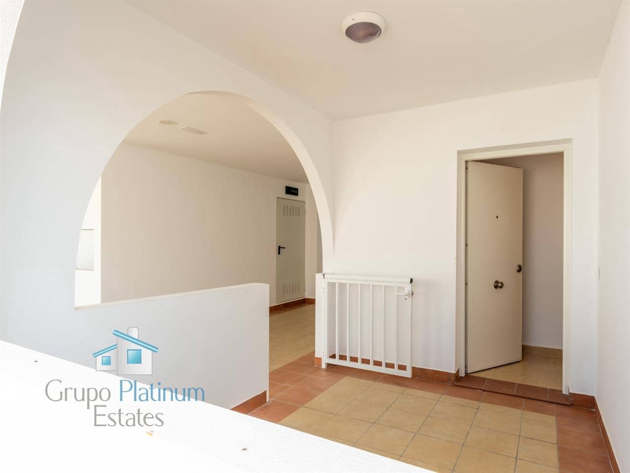 2 Zimmer Apartment zu verkaufen in San Juan de los Terreros mit Pool - 187.000 € (Ref: 9912735)