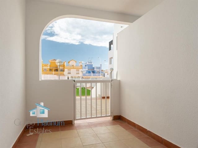 Apartamento de 2 habitaciones en San Juan de los Terreros, Pulpí en venta con piscina - 187.000 € (Ref: 9912735)