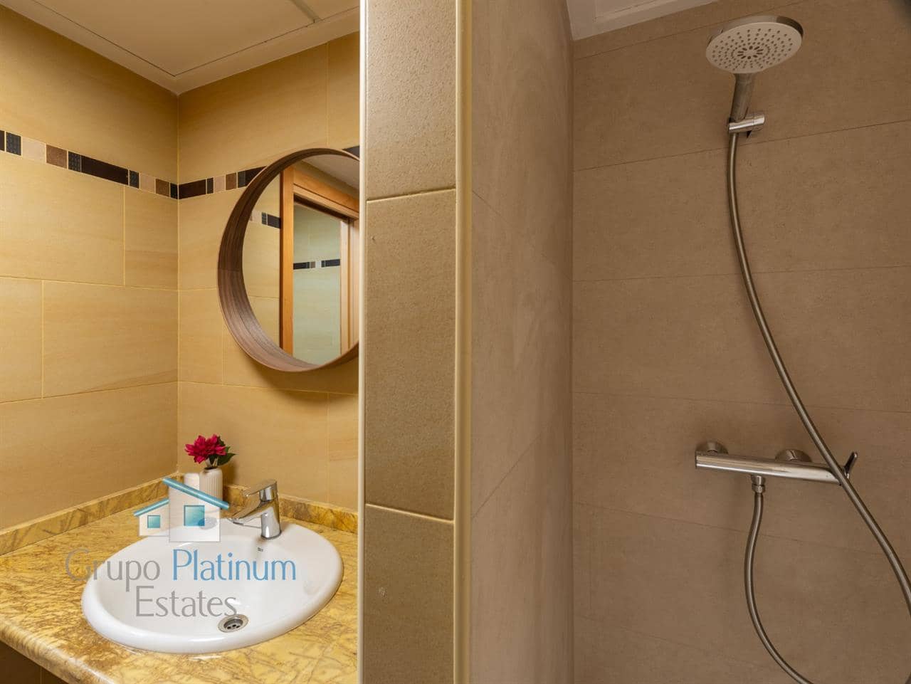 2 Zimmer Apartment zu verkaufen in San Juan de los Terreros mit Pool - 187.000 € (Ref: 9912735)