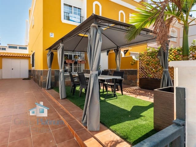3 slaapkamer Rijtjeshuis te koop in San Juan de los Terreros, Pulpí met zwembad - € 280.000 (Ref: 9936024)