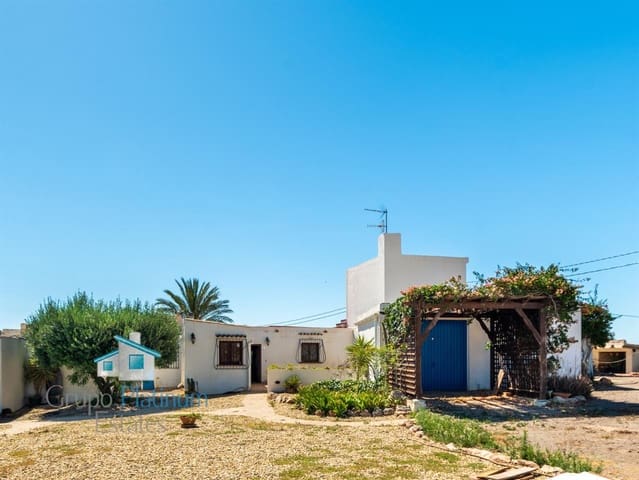 10 soveværelse Villa til salg i Pilar de Jaravia, Pulpí med swimmingpool - € 379.000 (Ref: 9937770)