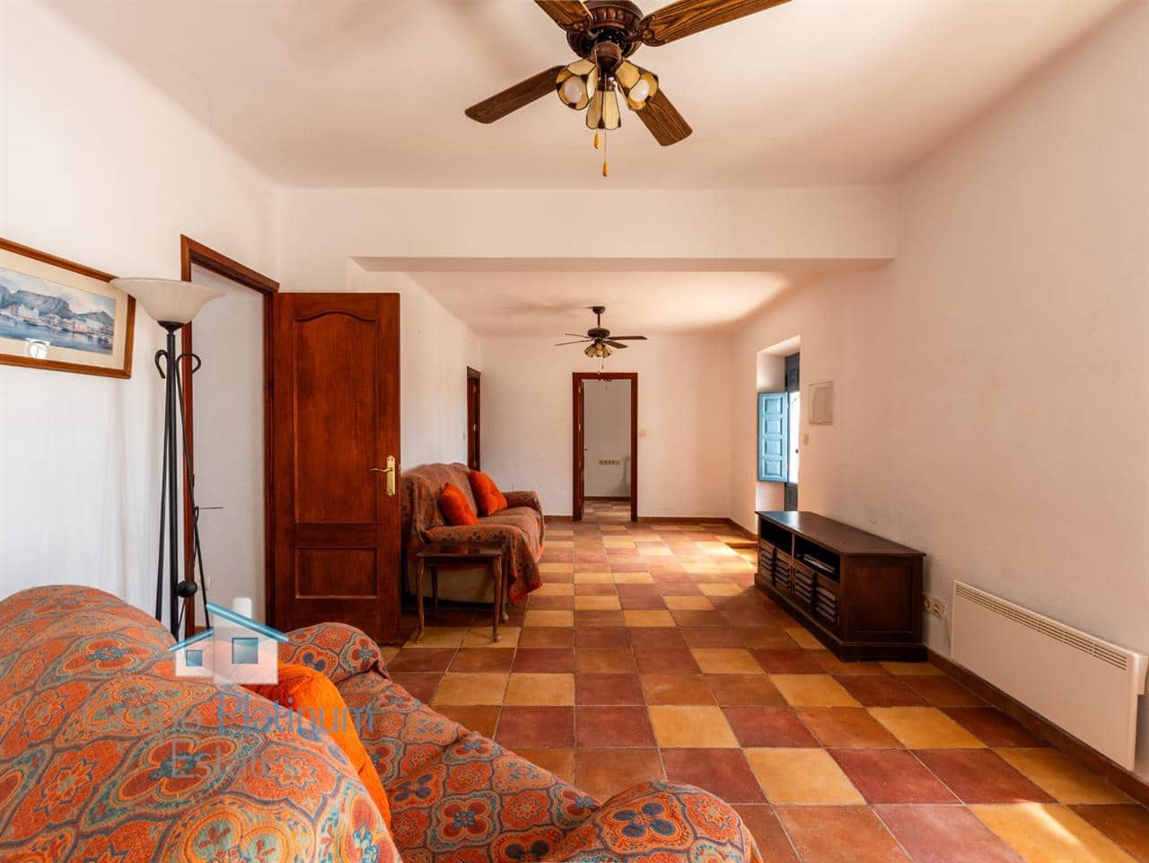 10 bedroom Villa for sale in Pilar de Jaravia with pool - € 379,000 (Ref: 9937770)