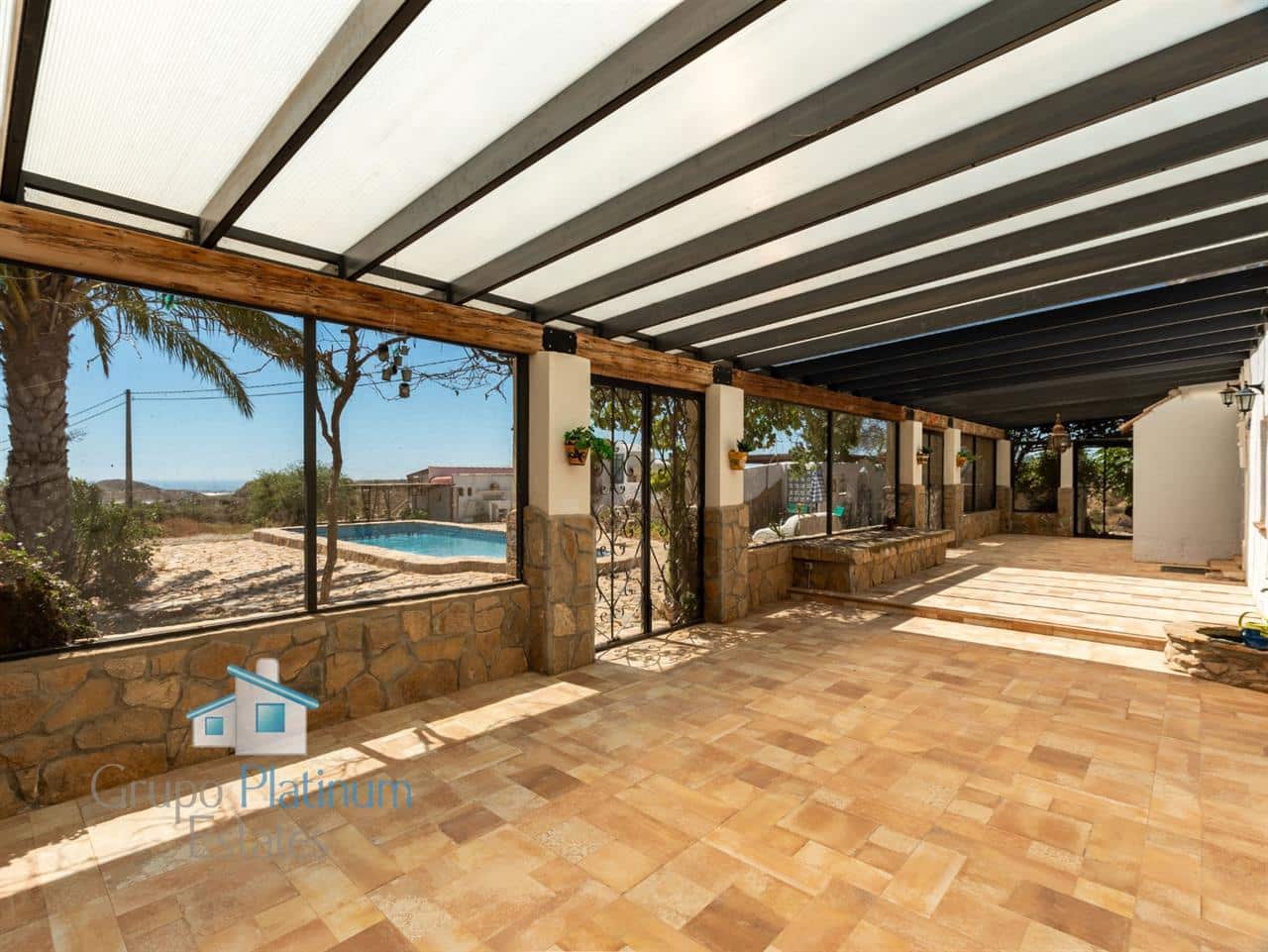 10 bedroom Villa for sale in Pilar de Jaravia with pool - € 379,000 (Ref: 9937770)