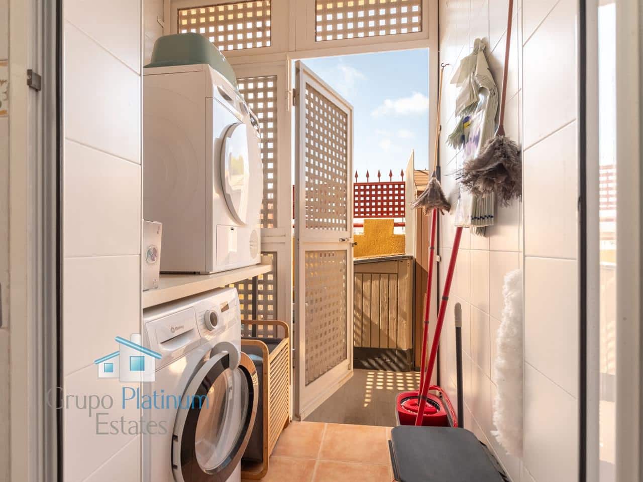 4 slaapkamer Villa te koop in Puerto de Mazarron met zwembad - € 305.000 (Ref: 9947417)