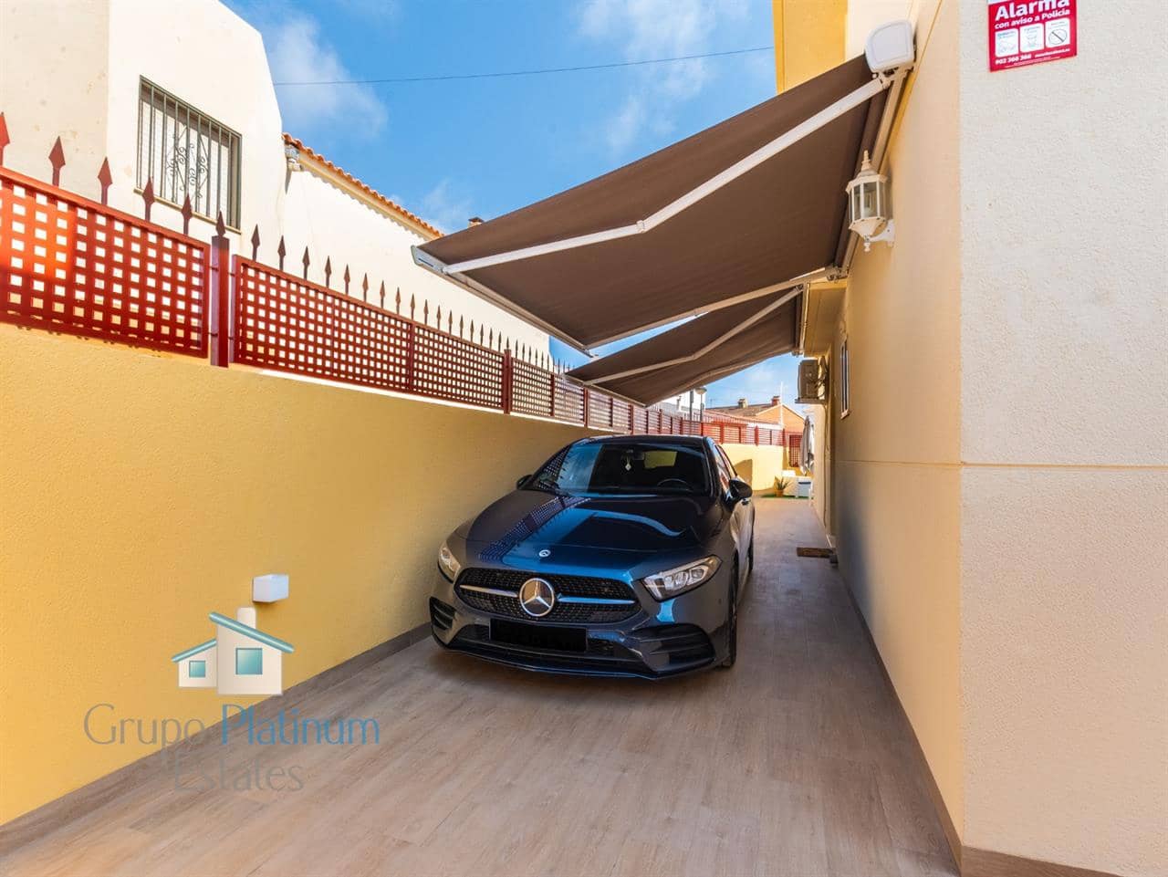 4 slaapkamer Villa te koop in Puerto de Mazarron met zwembad - € 305.000 (Ref: 9947417)