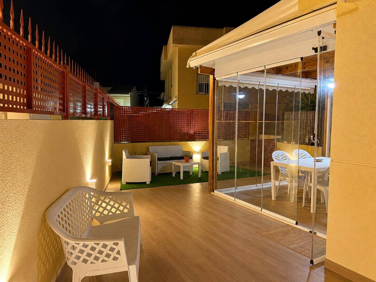 4 slaapkamer Villa te koop in Puerto de Mazarron met zwembad - € 305.000 (Ref: 9947417)