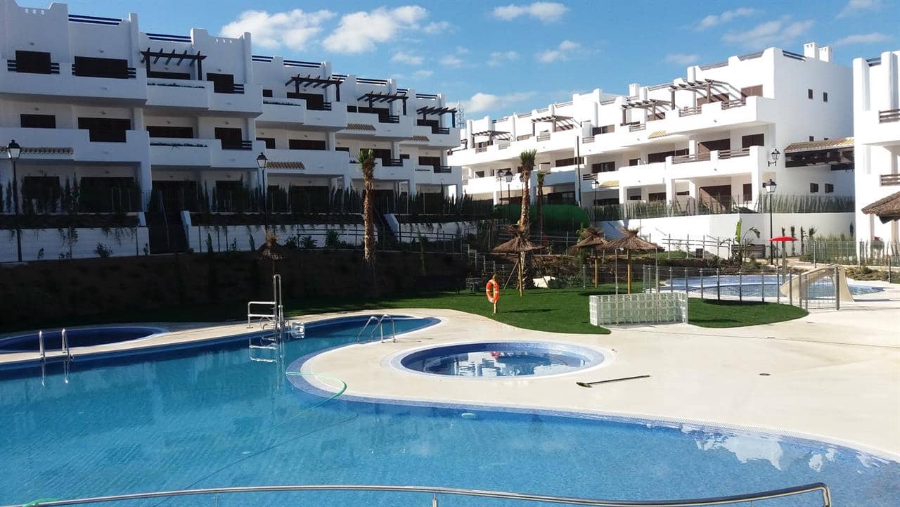 2 soveværelse Penthouse til salg i San Juan de los Terreros med swimmingpool - € 209.000 (Ref: 9947418)
