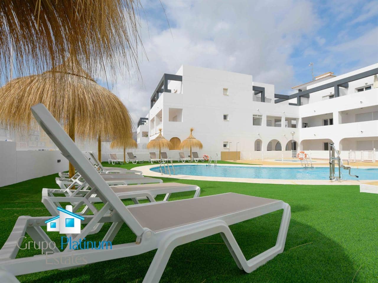 1 slaapkamer Appartement te koop in San Juan de los Terreros met zwembad - € 167.000 (Ref: 9981881)