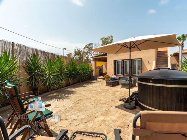 3 slaapkamer Villa te koop in Cuevas del Almanzora - € 289.000 (Ref: 9984527)